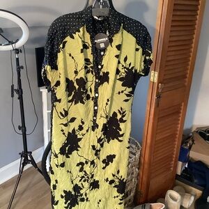 Alembika Black and Green Floral Long Sleeve Dress